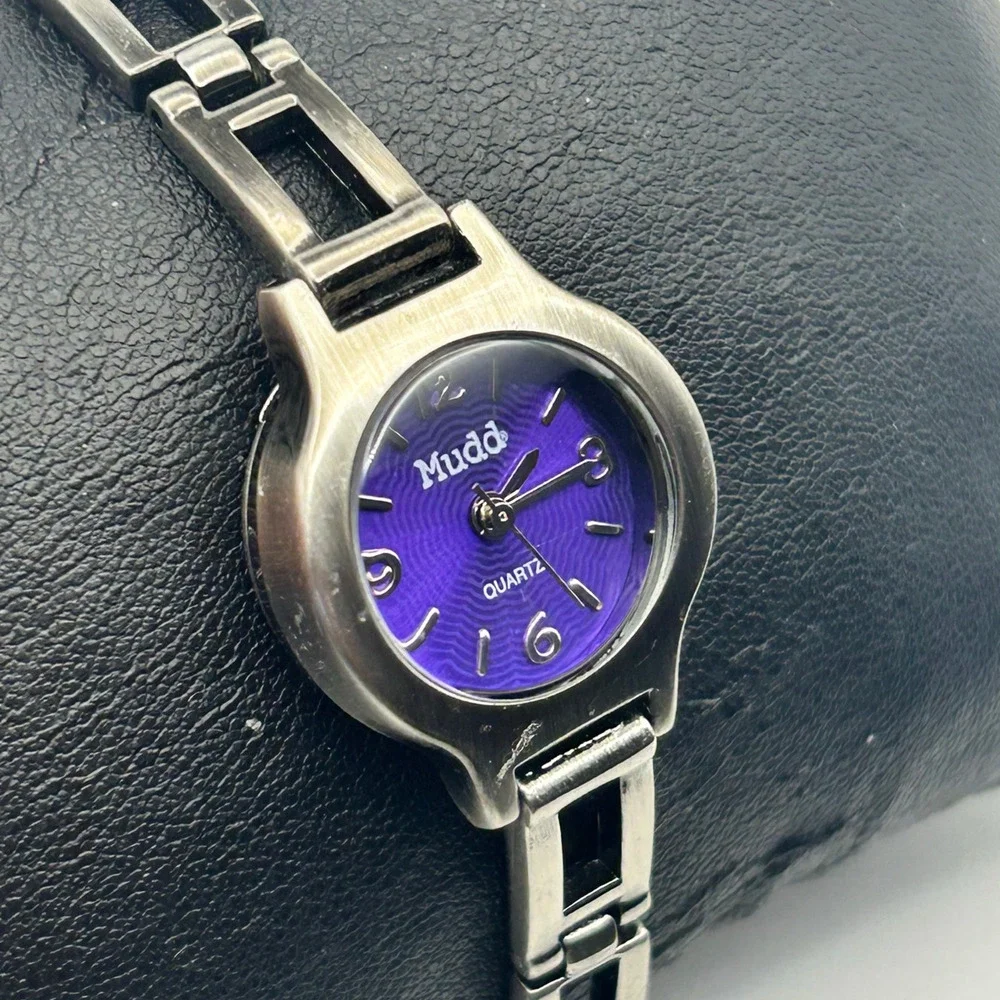 Mudd Metallic Gray Stainless Steel Women’s Quartz Watch Working